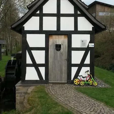 Гостевой дом Ferienunterkunft Schrichten