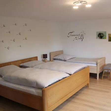 Ferienunterkunft Schrichten