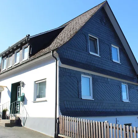 Ferienunterkunft Schrichten 3* Schmallenberg