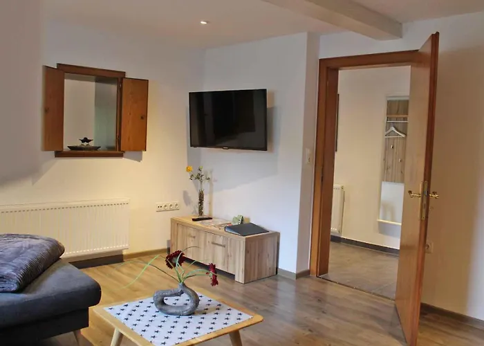 Ferienunterkunft Schrichten 招待所 施马伦贝格