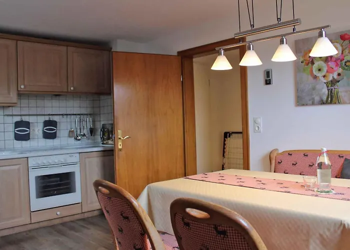 招待所 Ferienunterkunft Schrichten 施马伦贝格