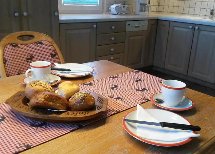 招待所 Ferienunterkunft Schrichten